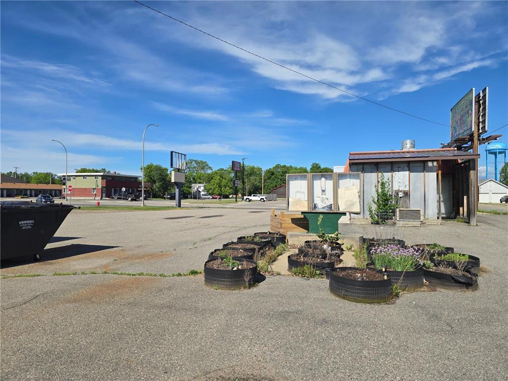 1525 2nd Avenue W International Falls MN 56649 7092730 image3