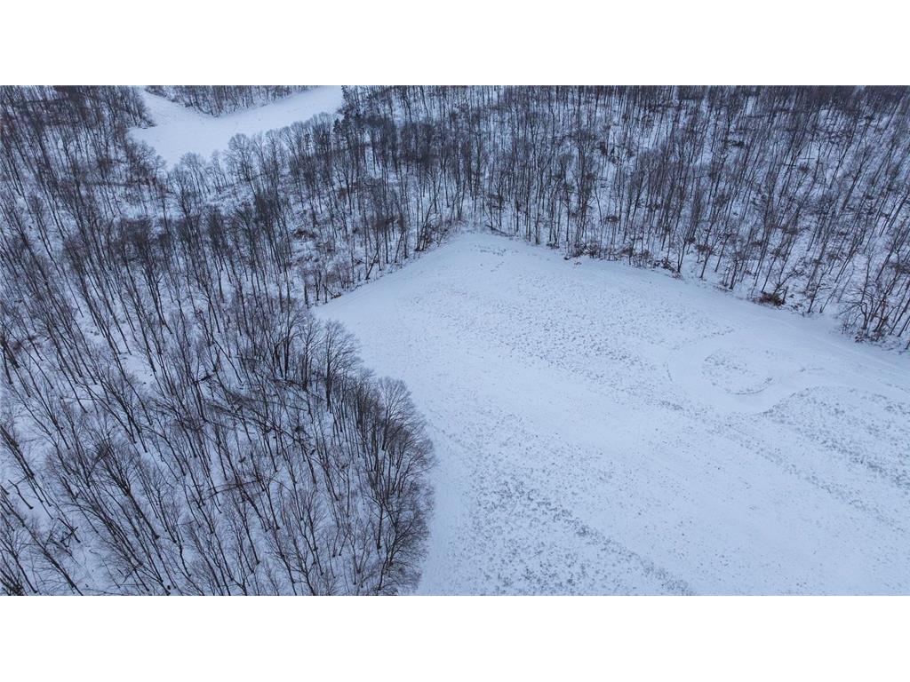 1525 6 1/2 Avenue Maple Grove Twp WI 54733 7000998 image10