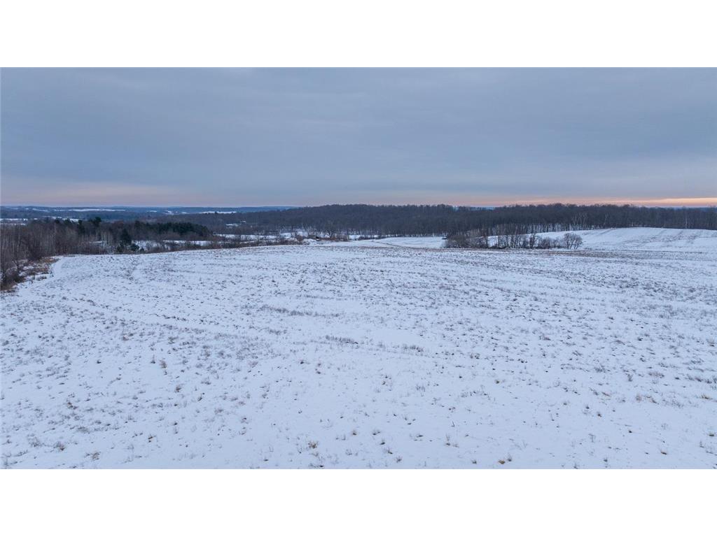 1525 6 1/2 Avenue Maple Grove Twp WI 54733 7000998 image11