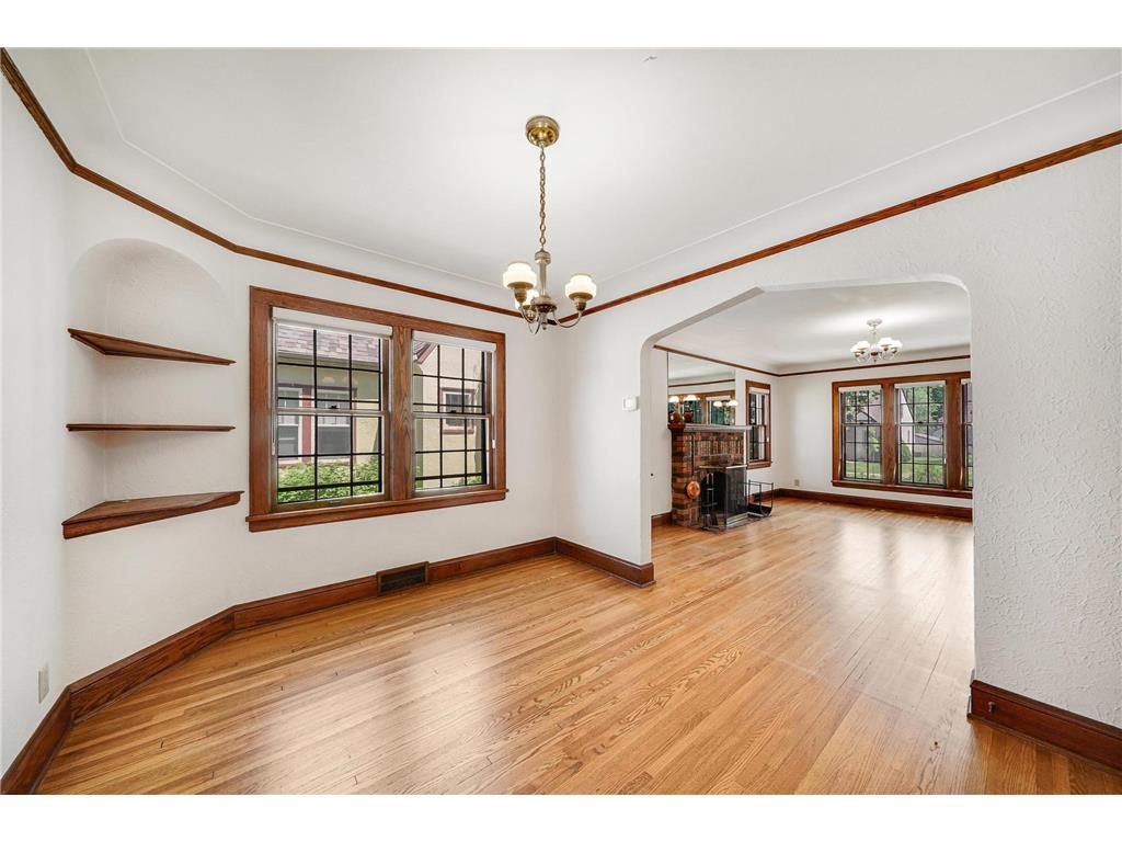 1525 Asbury Street Saint Paul MN 55108 7082566 image8