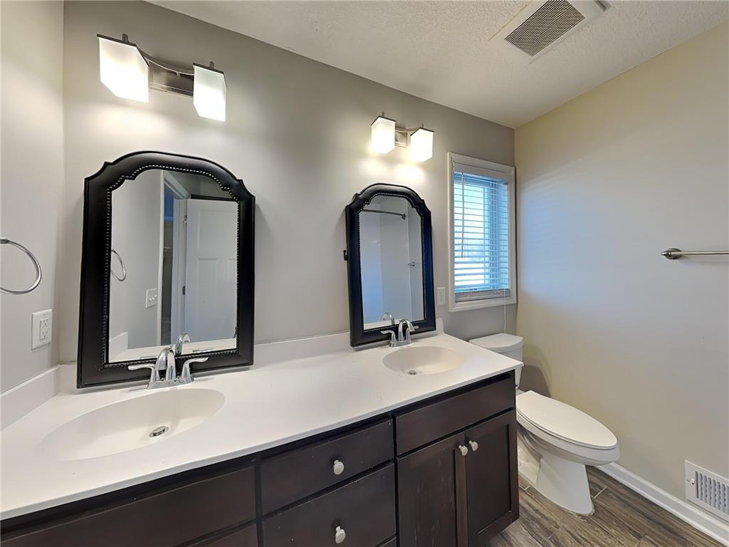 1525 Independence Avenue N Golden Valley MN 55427 7015344 image7