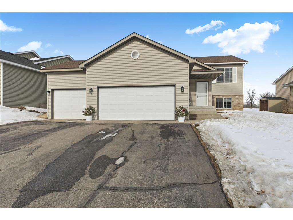 1525 Park View Lane NE Sauk Rapids MN 56379 7017434 image1