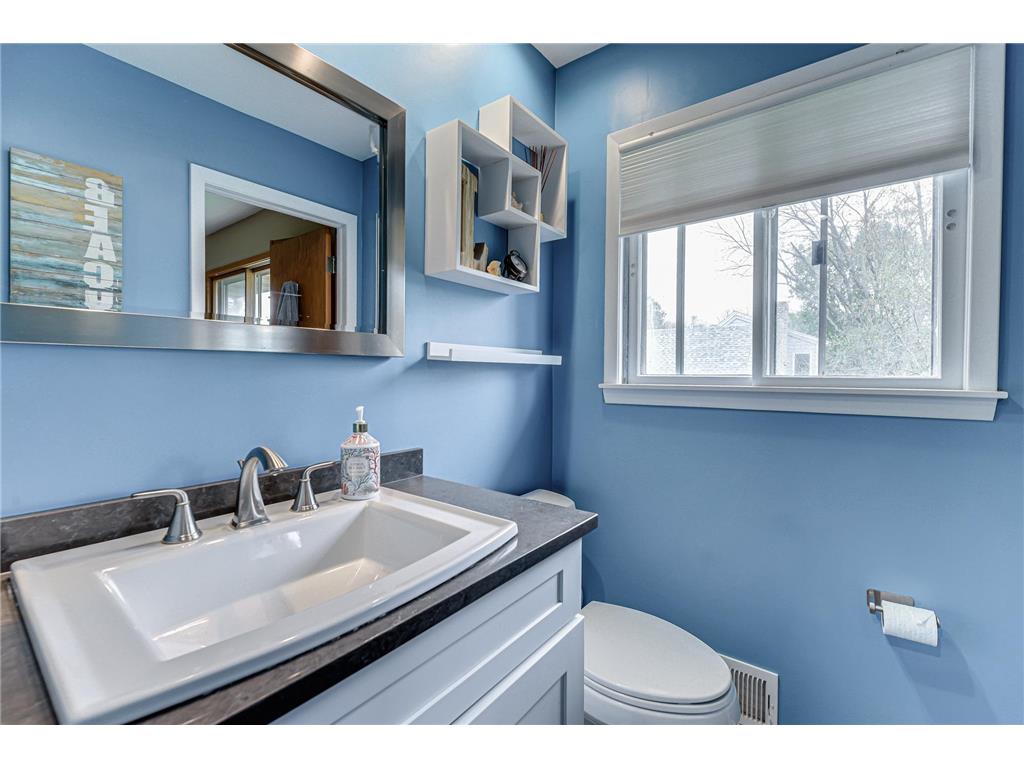 1525 Saint Croix Circle Golden Valley MN 55422 7086686 image38