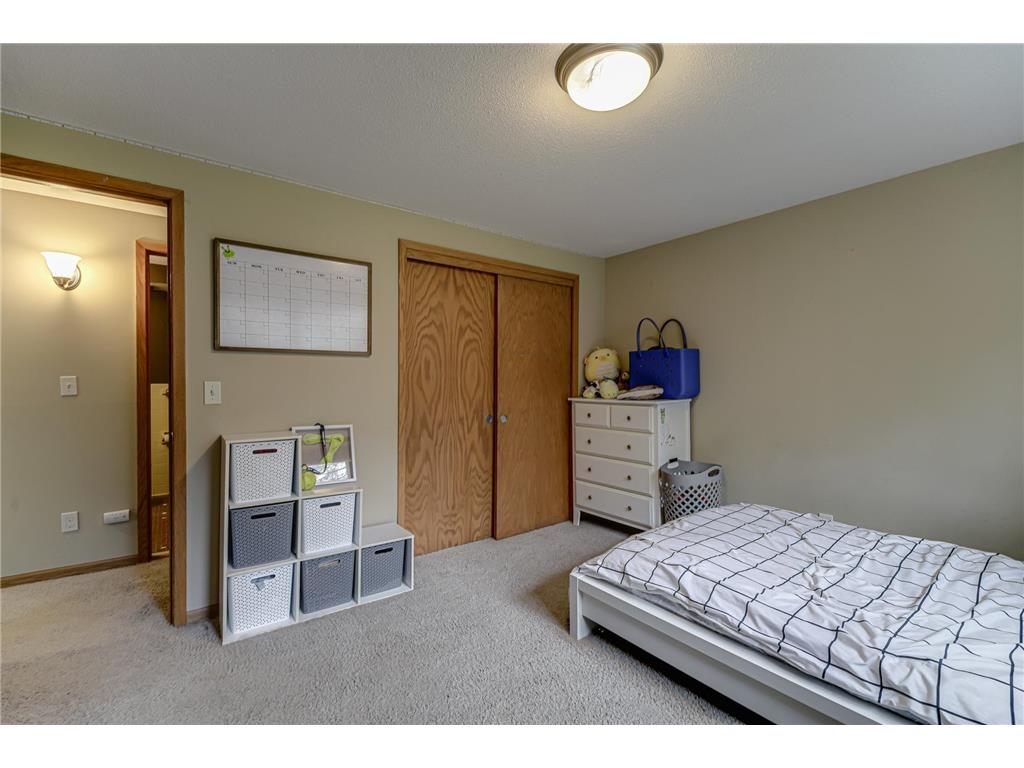 1525 Saint Croix Circle Golden Valley MN 55422 7086686 image56