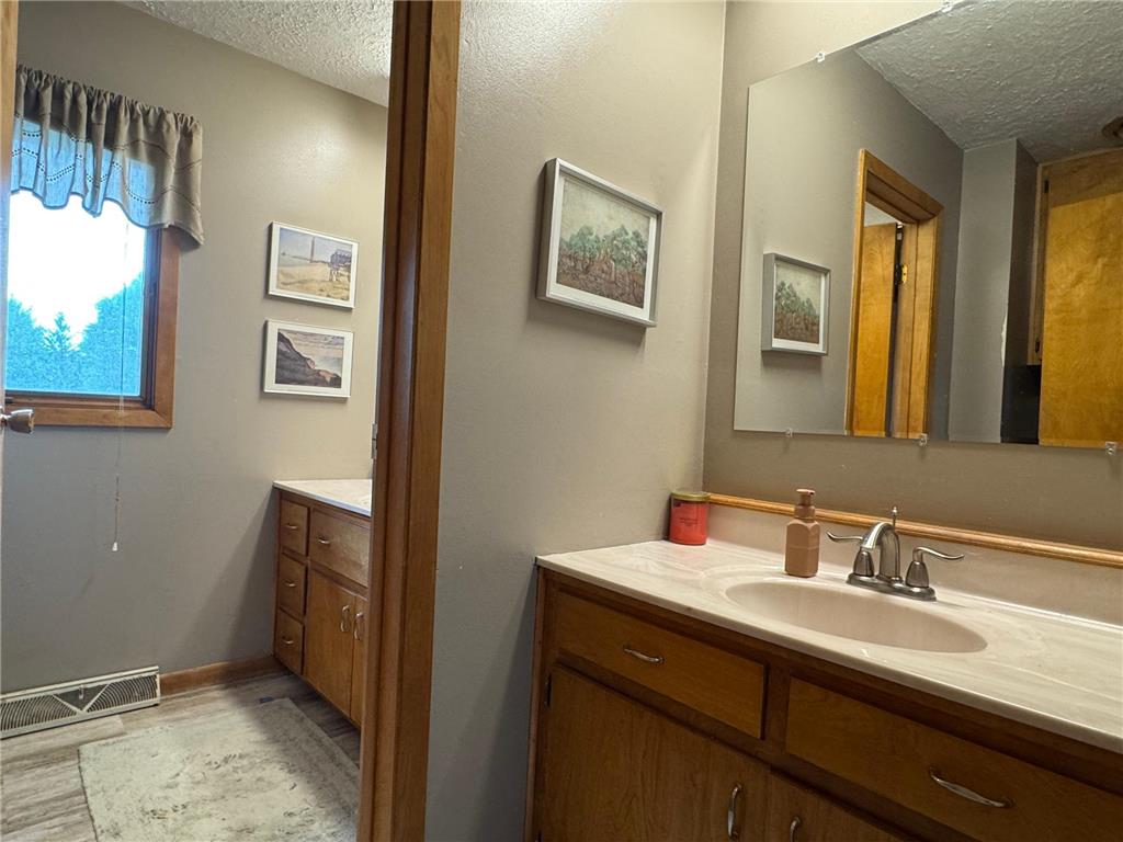 1525 Sayles Drive Jackson MN 56143 7092630 image15