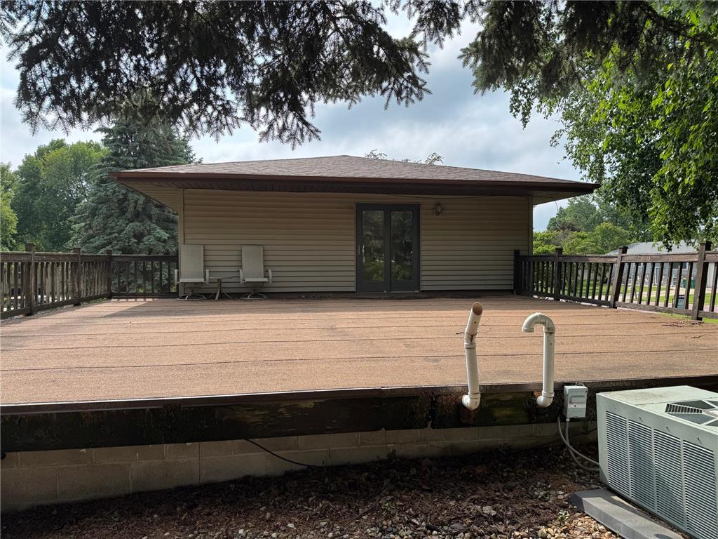 1525 Sayles Drive Jackson MN 56143 7092630 image3