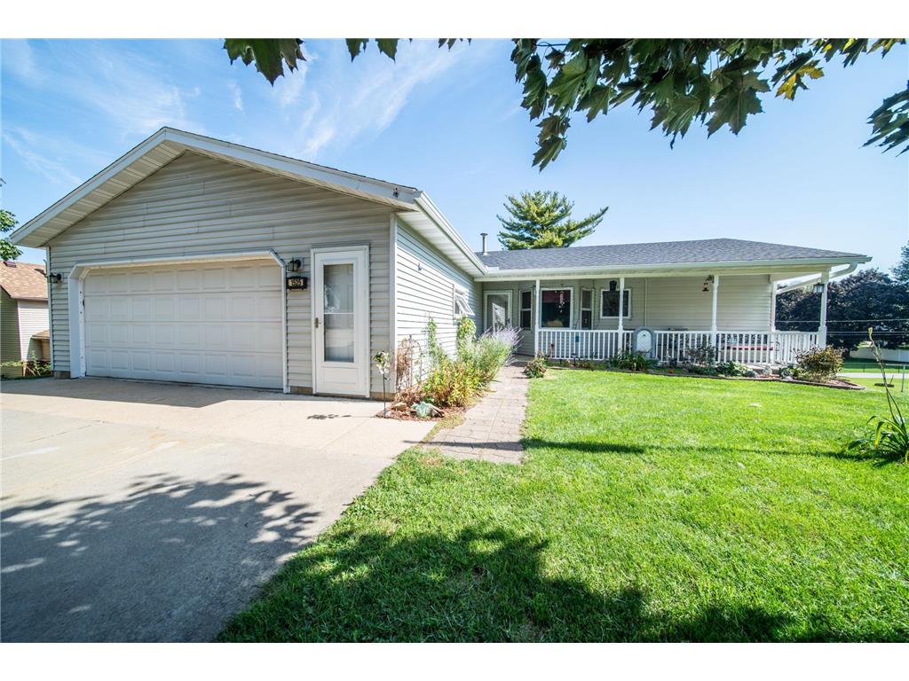 1525 Wabasha Ave Saint Charles MN 55972 6797043 image1