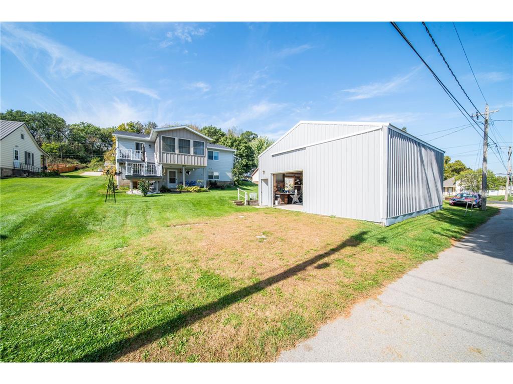 1525 Wabasha Ave Saint Charles MN 55972 6797043 image28