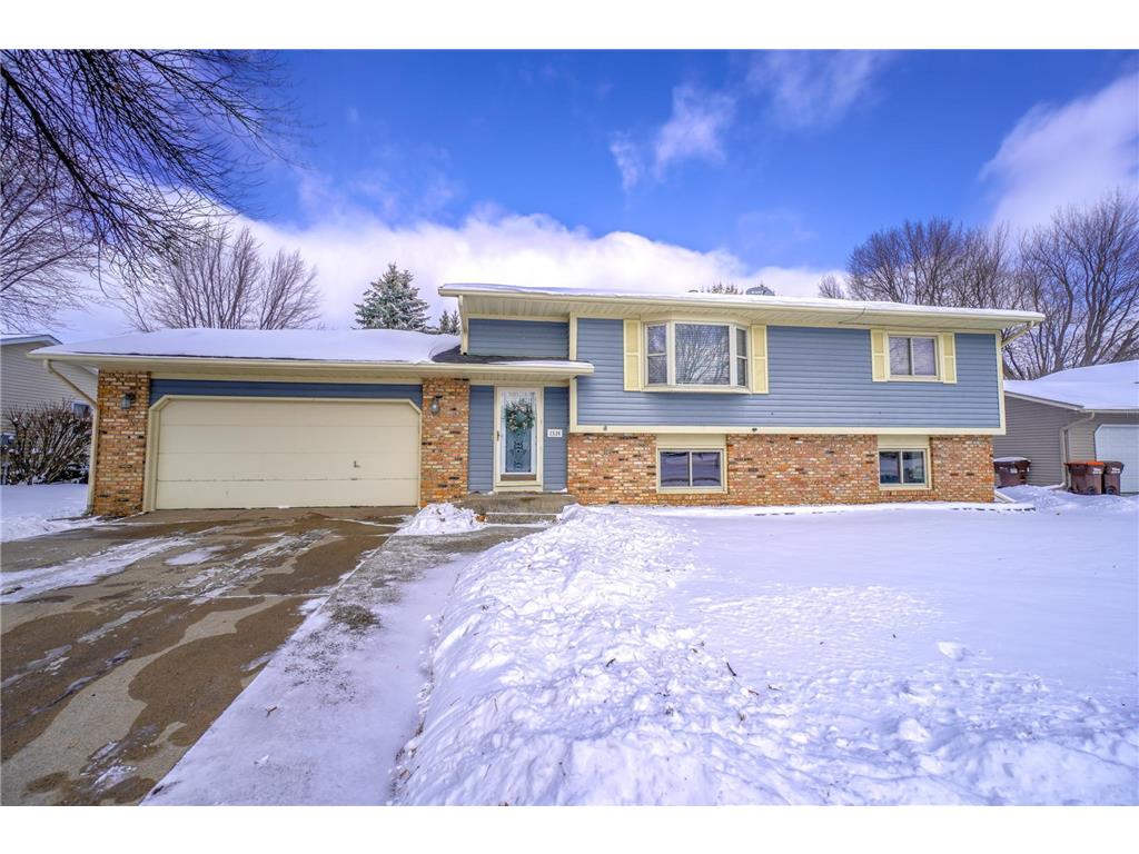 1526 15th Street W, Hastings, MN, 55033 MLS 6313375 Edina Realty