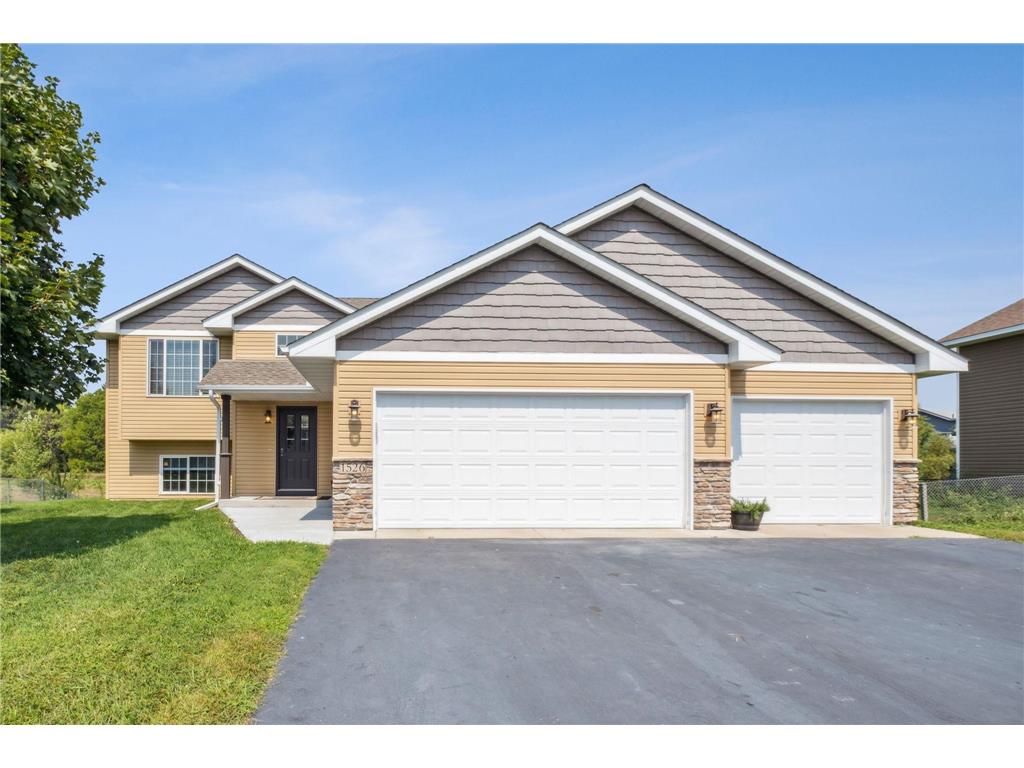 1526 18th Court SE Cambridge MN 55008 6407653 image1