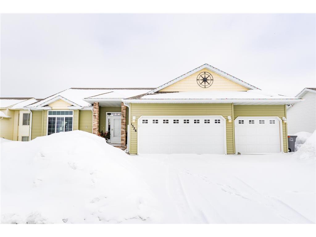 1526 44th Avenue S, Moorhead, MN 56560 MLS 6344711 Edina Realty