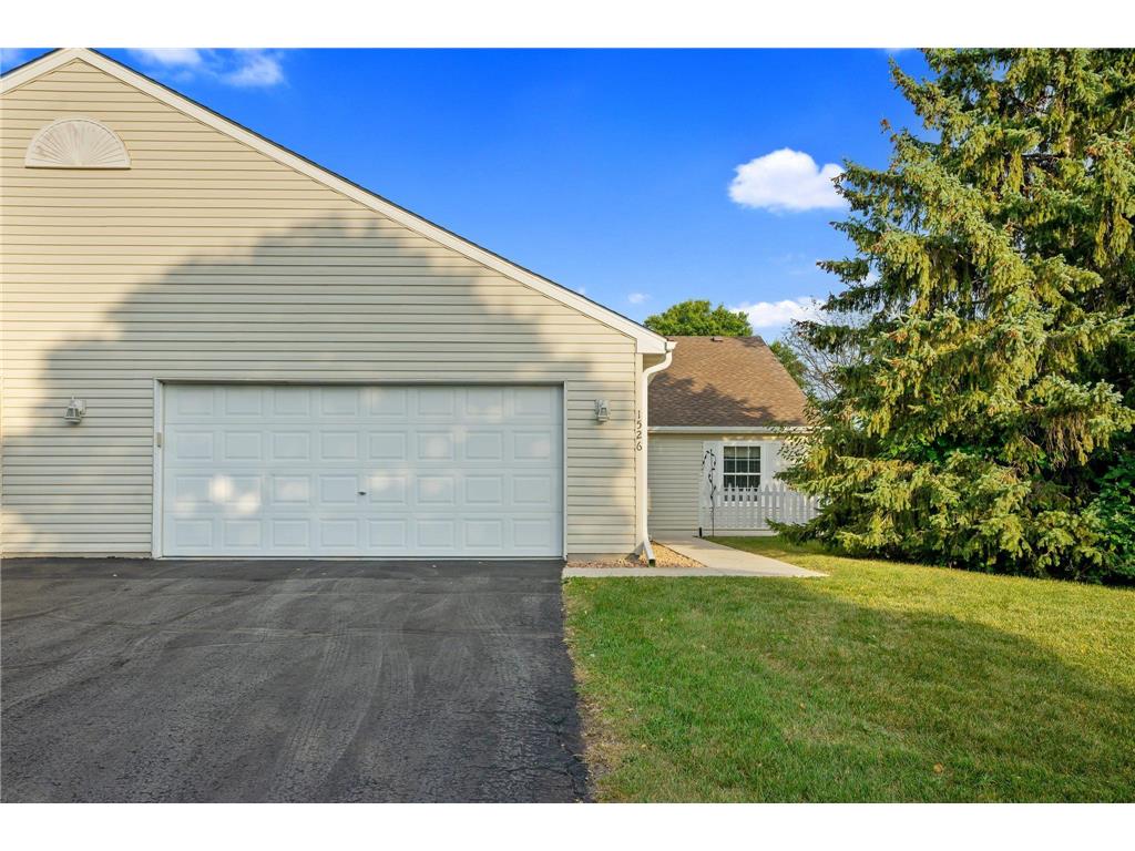 1526 4th Avenue E Shakopee MN 55379 6604897 image1