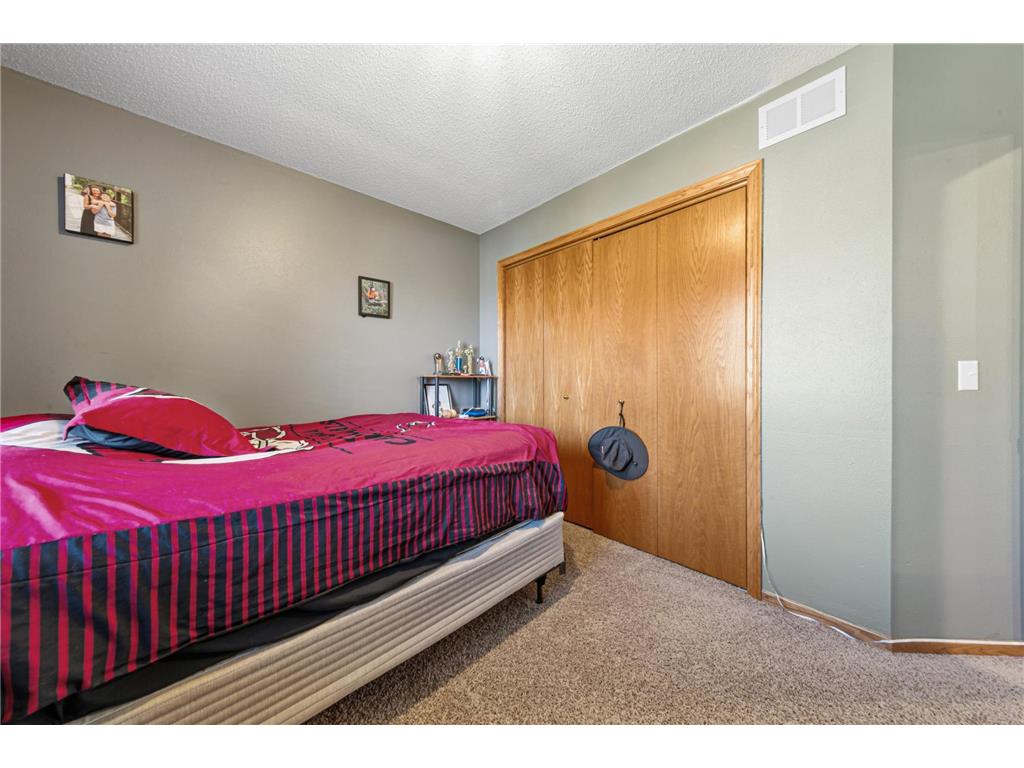 1526 Castle Drive North Mankato MN 56003 7057121 image33