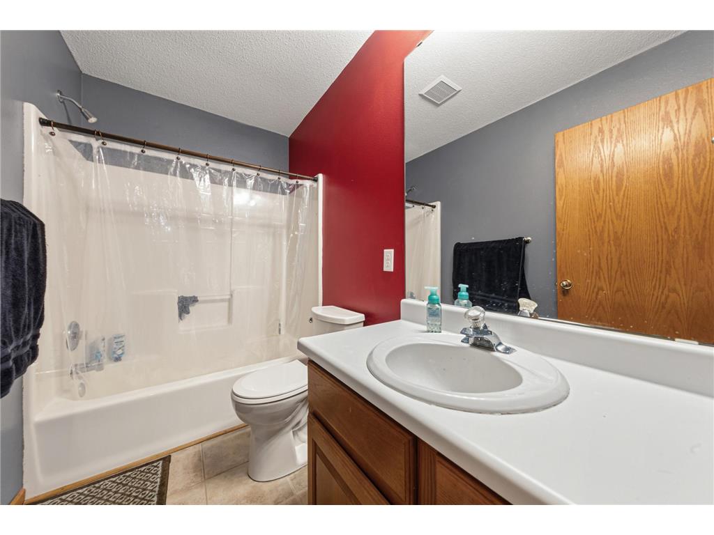 1526 Castle Drive North Mankato MN 56003 7057121 image34