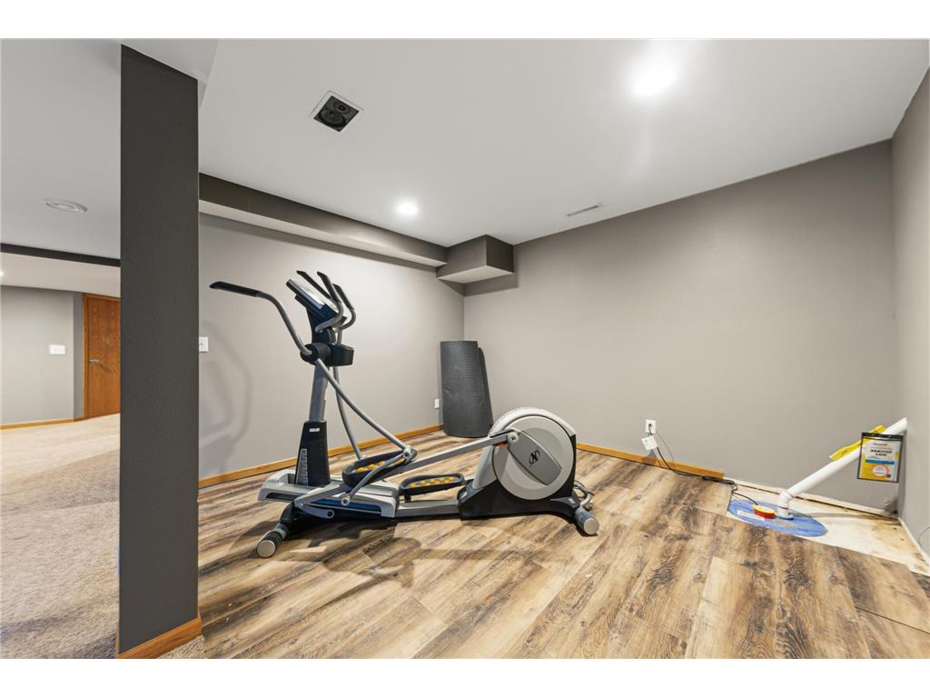 1526 Castle Drive North Mankato MN 56003 7057121 image39