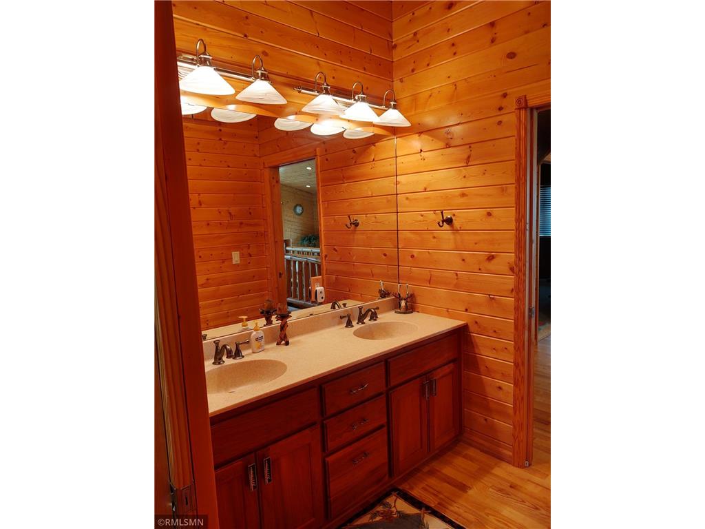 1526 Flag Island Angle Inlet MN 56711 - Lake of The Woods 6199272 image24