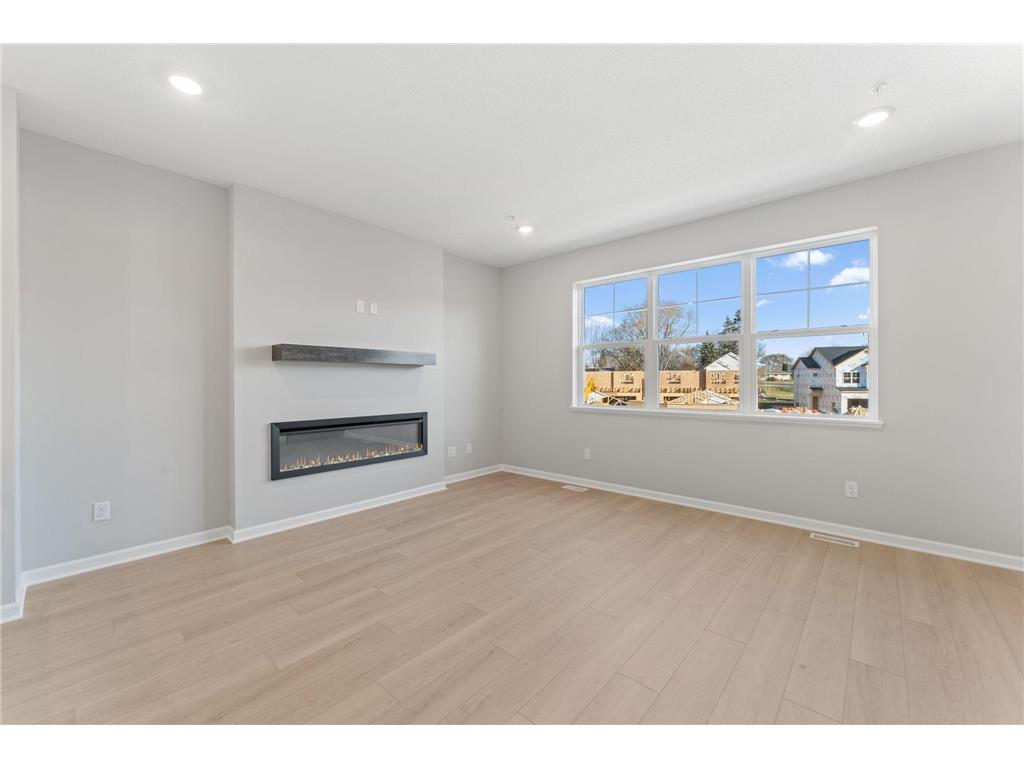 1526 Traverse Lane West Saint Paul MN 55118 7024609 image6