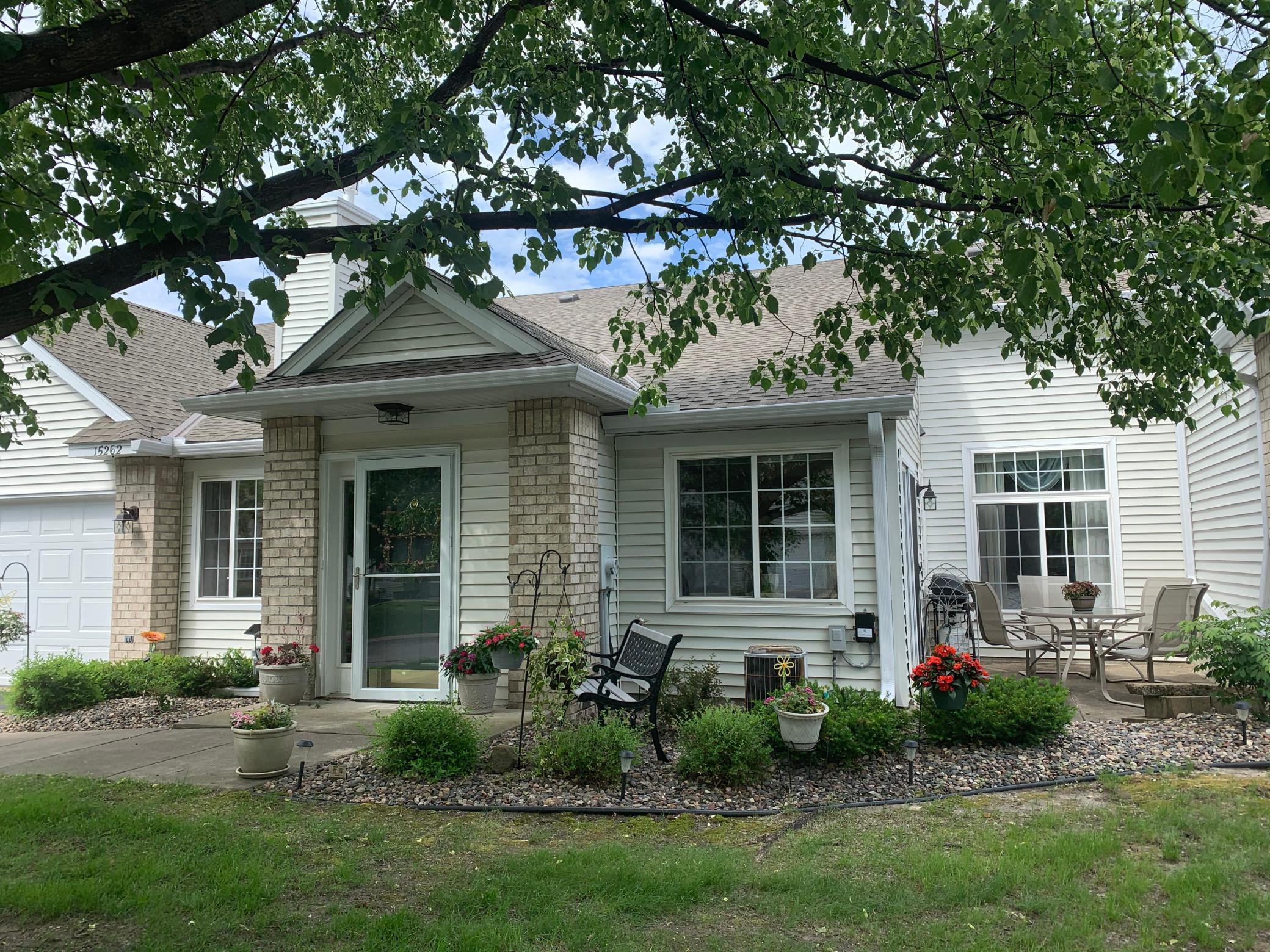 15262 Greenhaven Lane, Burnsville, MN, 55306 MLS 6005022 Edina Realty