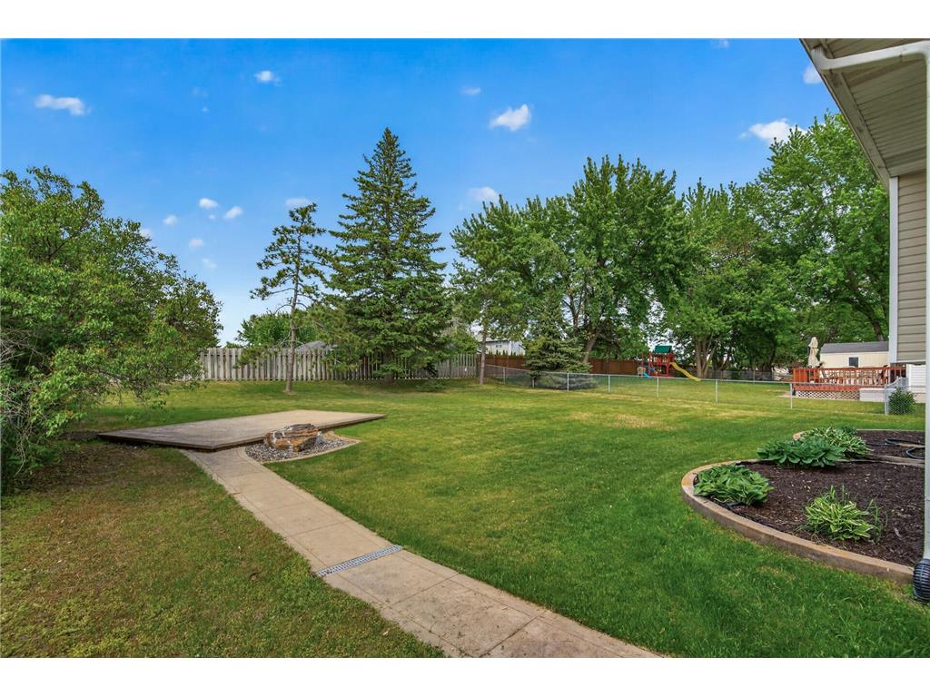 15264 92nd Place N Maple Grove MN 55369 7082780 image2