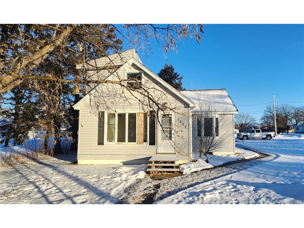 1527 1st Avenue W International Falls MN 56649 6646474 image1