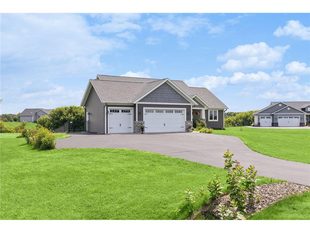 1527 96th Street New Richmond WI 54017 7082638 image4