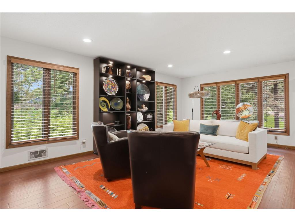 1527 E Windemere Circle NE Fridley MN 55421 7104755 image16