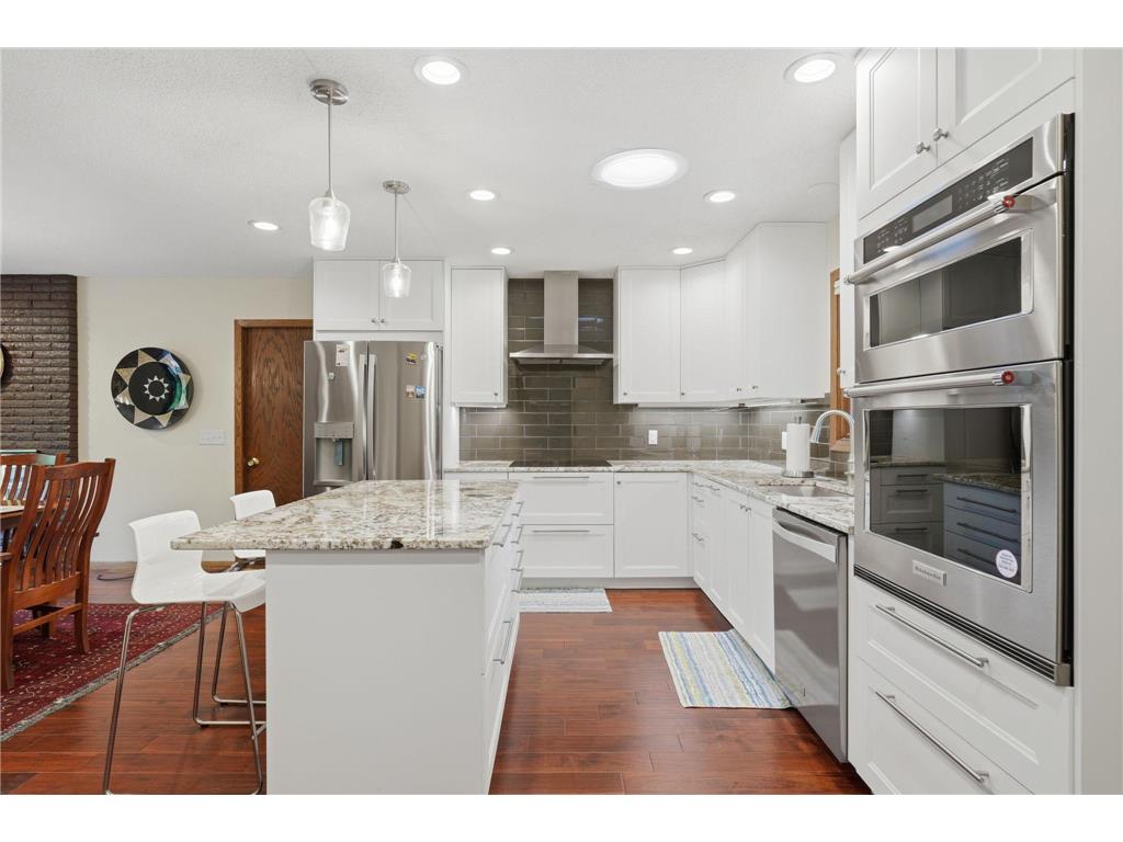 1527 E Windemere Circle NE Fridley MN 55421 7104755 image4