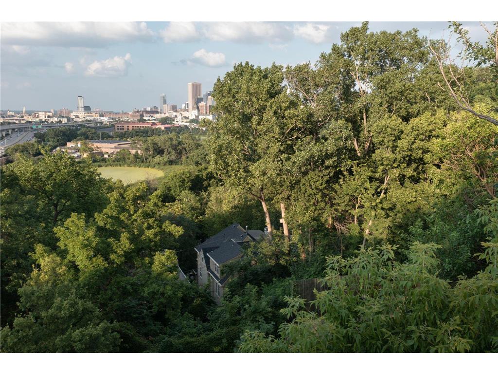 1527 Waverly Place Minneapolis MN 55403 6760675 image7