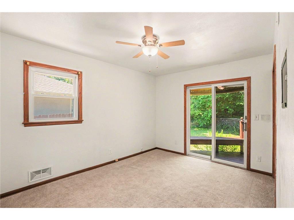 1527 Winchell Street Saint Paul MN 55106 7110100 image12