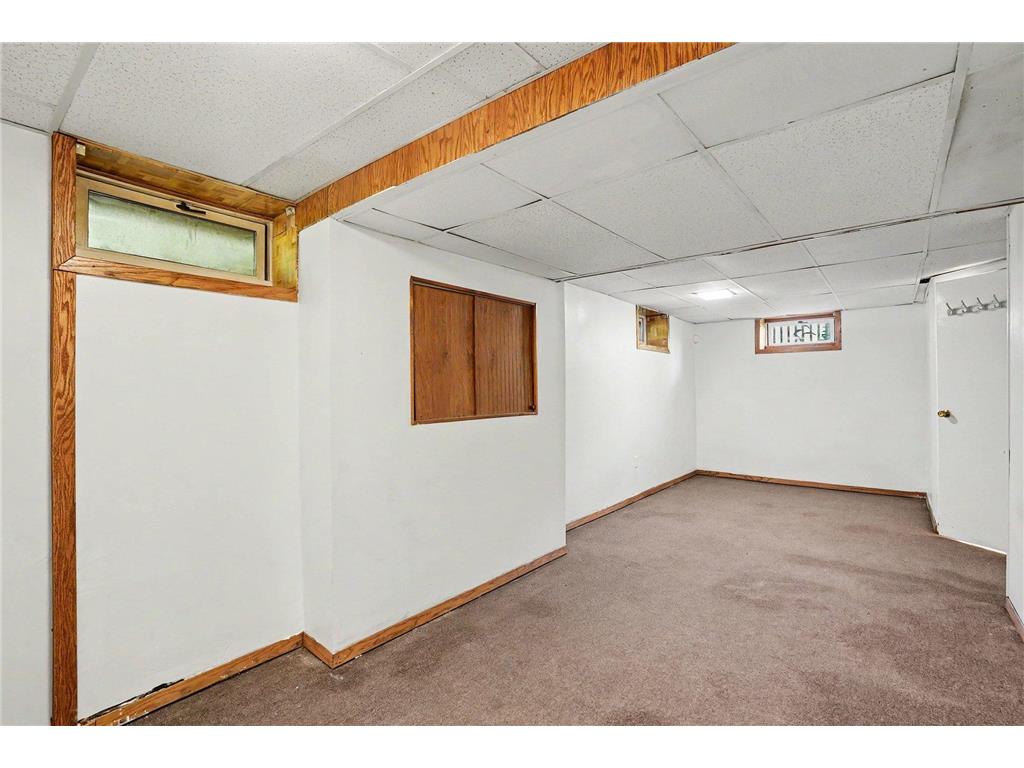 1527 Winchell Street Saint Paul MN 55106 7110100 image17