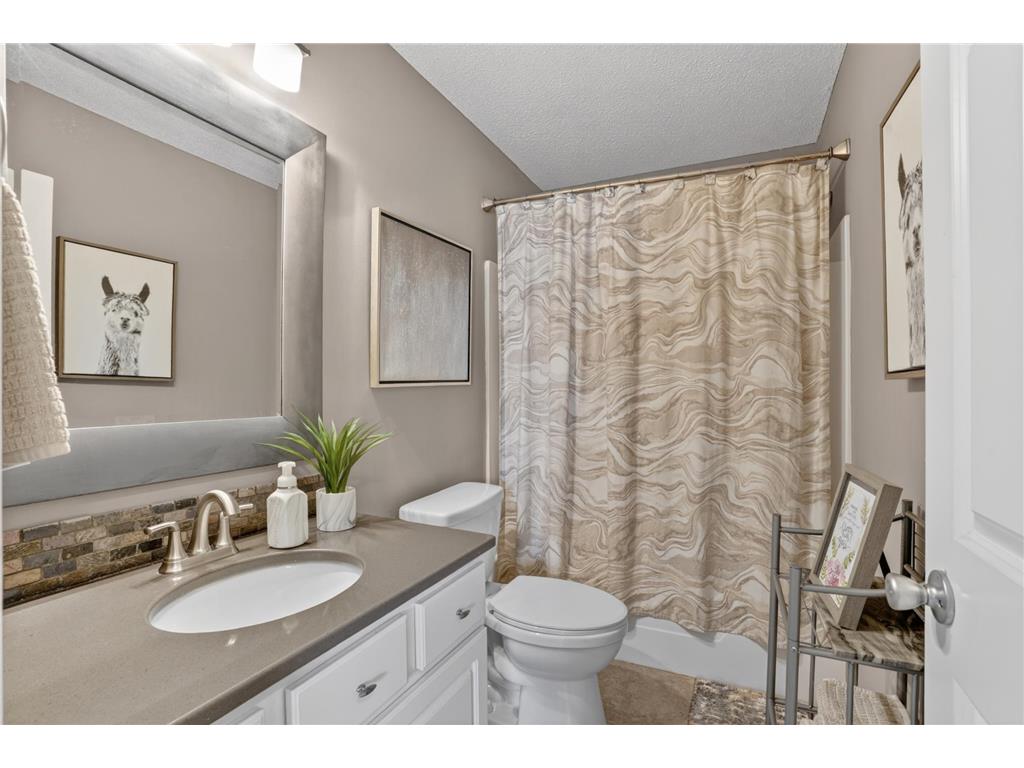 15277 Florist Circle Apple Valley MN 55124 7077167 image22