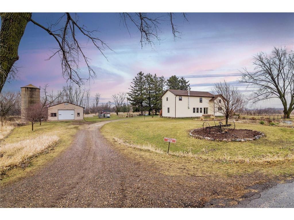 1528 130th Avenue New Richmond WI 54017 6514498 image1