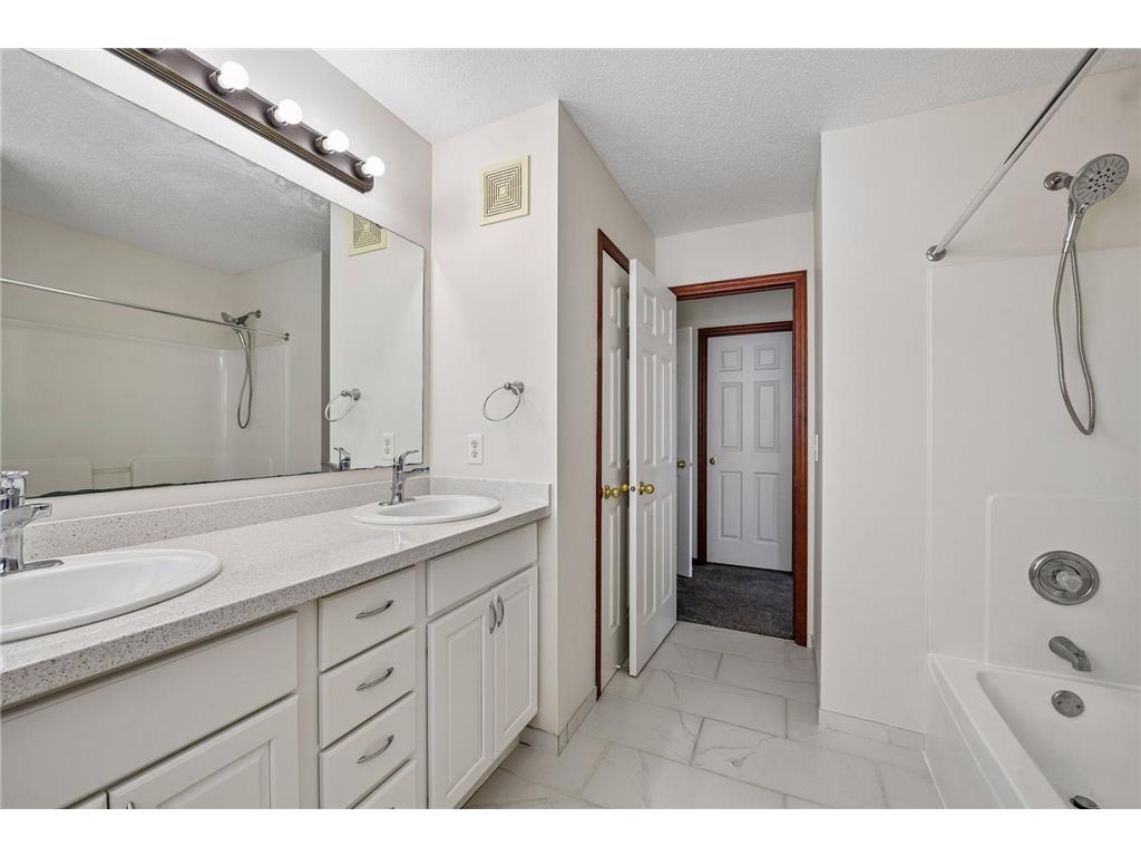 1528 Savanna Drive Shakopee MN 55379 7106849 image21