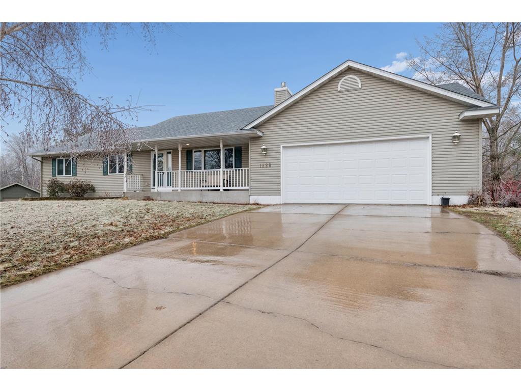 1528 Shore Haven Court Menomonie WI 54751 7047120 image2