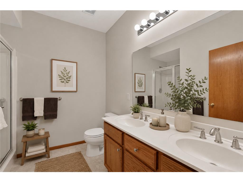 15280 Flower Way #230 Apple Valley MN 55124 7081285 image8
