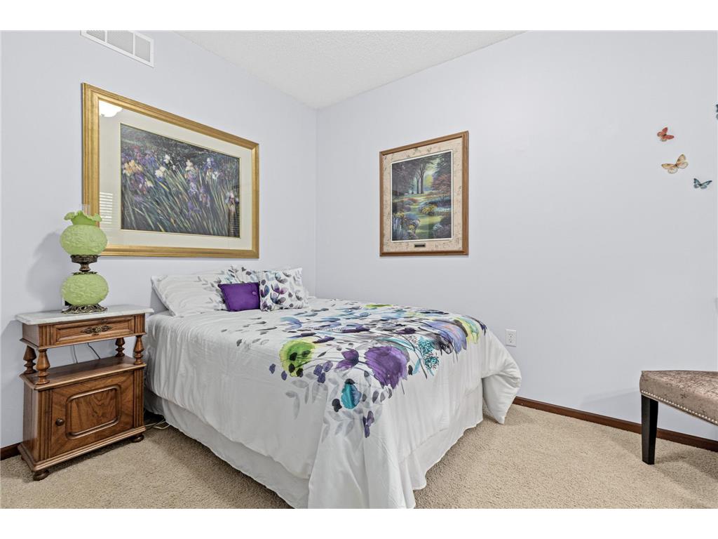 15283 Stonewood Court Burnsville MN 55306 7062531 image10
