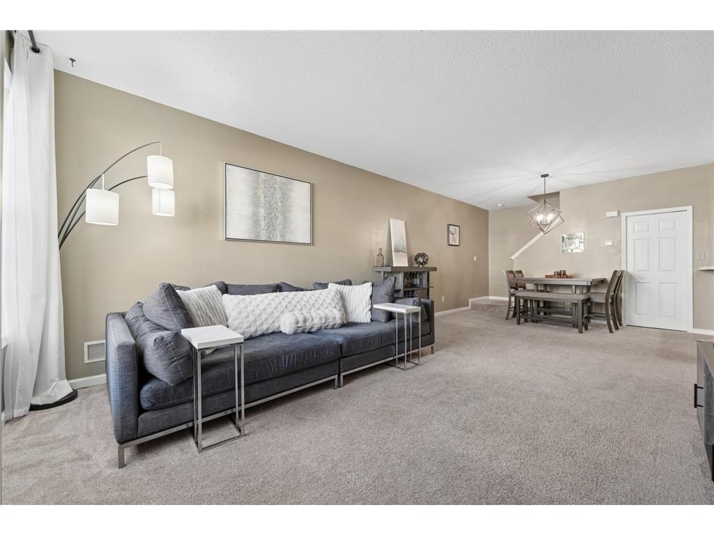 1529 111th Drive NE #C Blaine MN 55449 7021005 image1