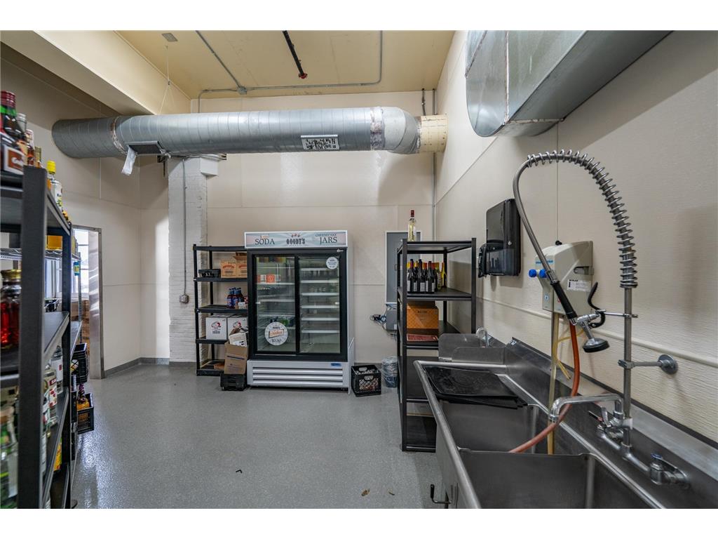 1529-1531 Northern Pacific Road Brainerd MN 56401 7020645 image16