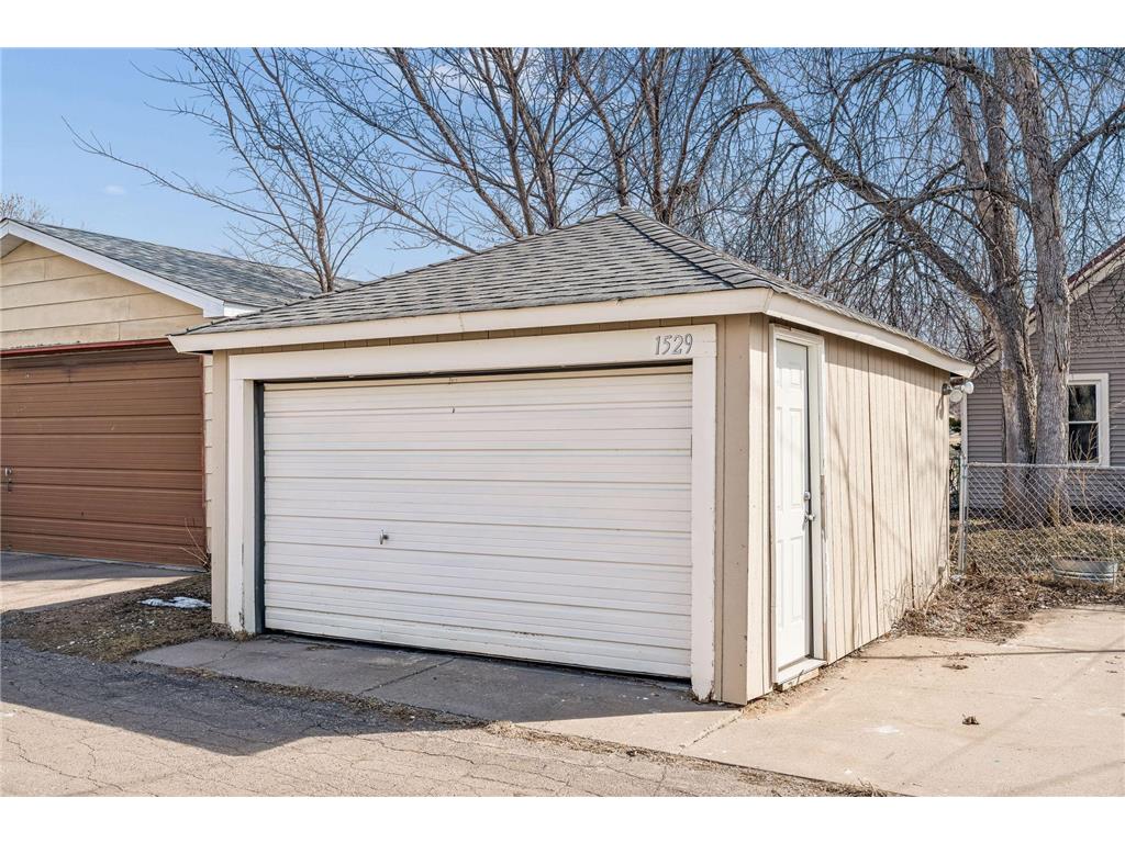 1529 Dale Street N Saint Paul MN 55117 7076447 image20
