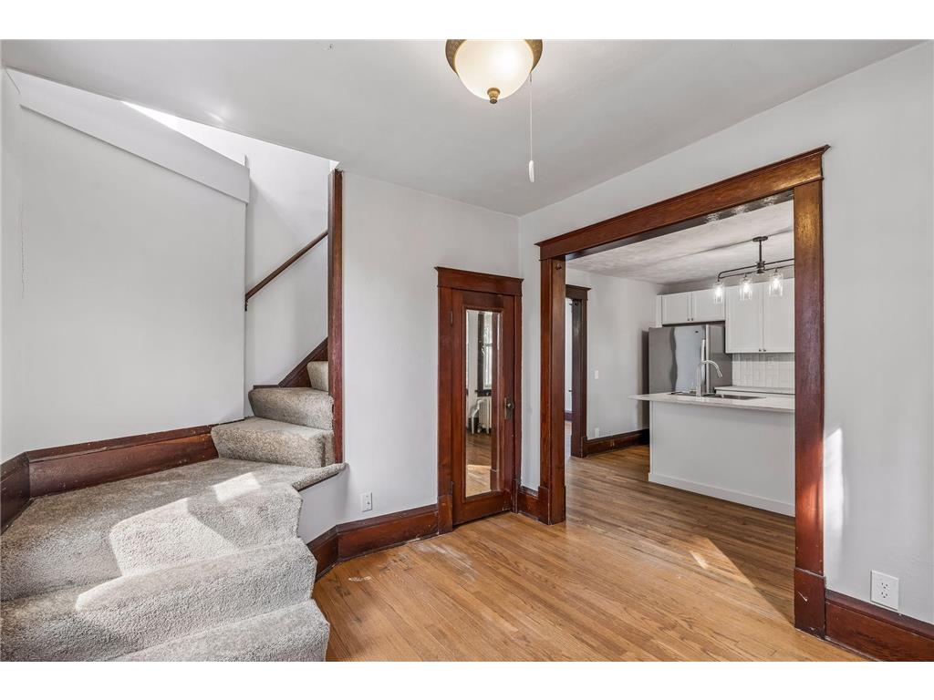 1529 Dale Street N Saint Paul MN 55117 7076447 image7
