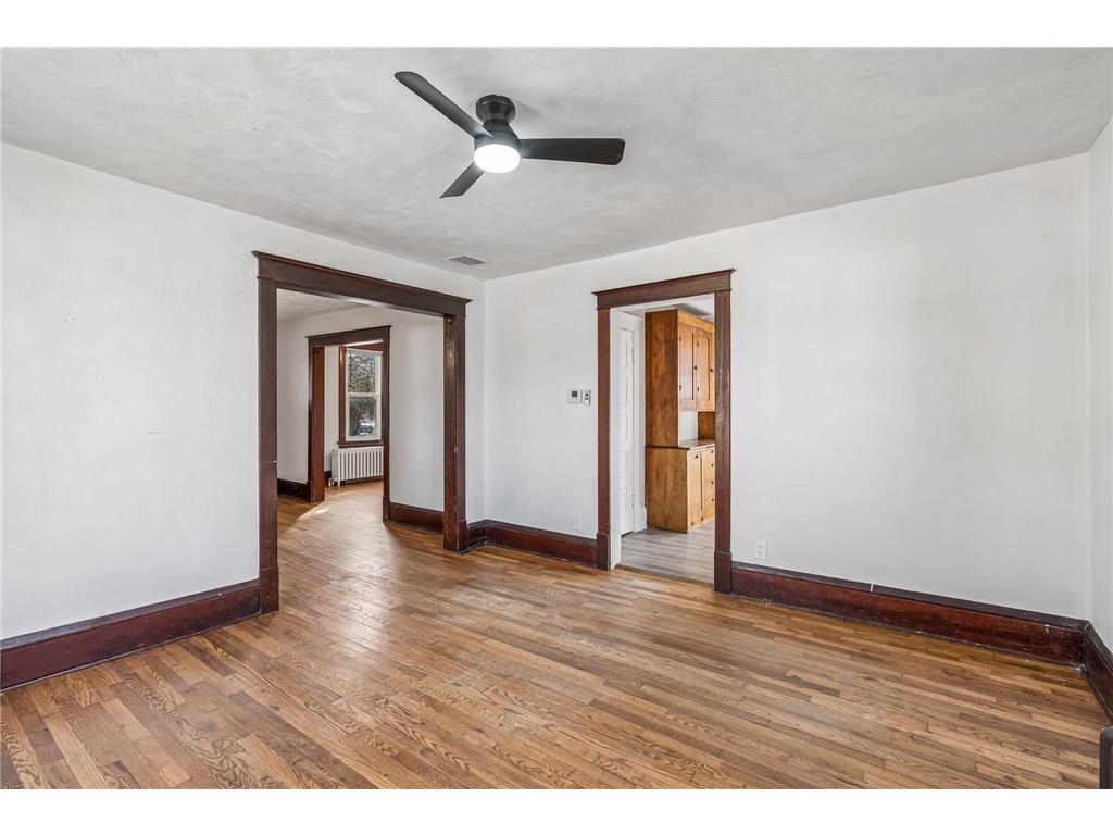 1529 Dale Street N Saint Paul MN 55117 7076447 image9