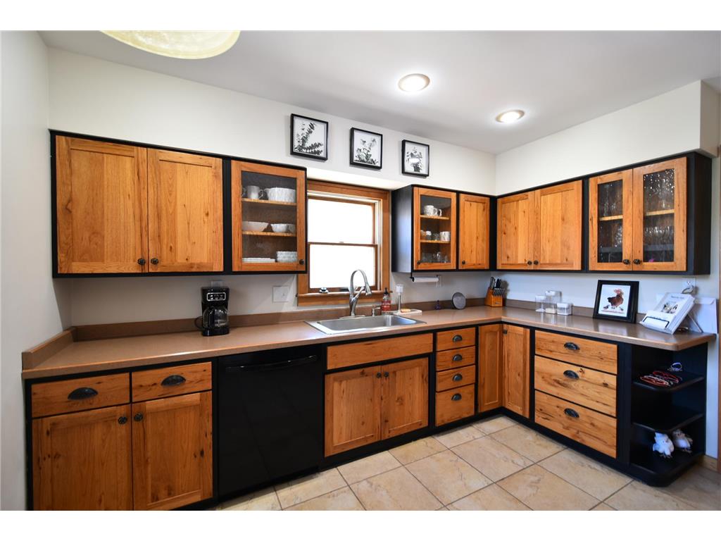 1529 East Avenue Red Wing MN 55066 7045162 image13