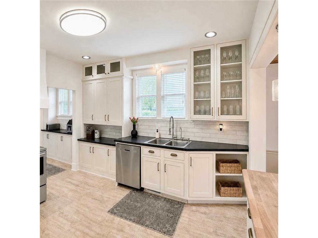 1529 W 6th Street Red Wing MN 55066 7080263 image11
