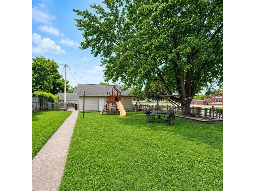 1529 W 6th Street Red Wing MN 55066 7080263 image38