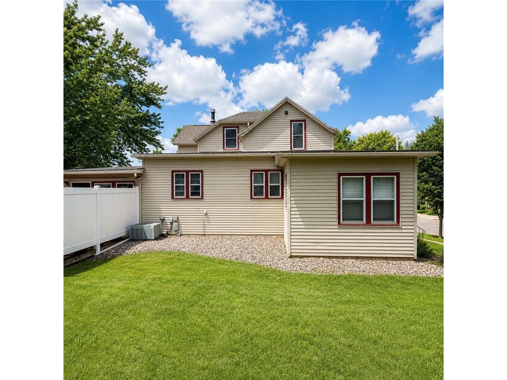 1529 W 6th Street Red Wing MN 55066 7080263 image42