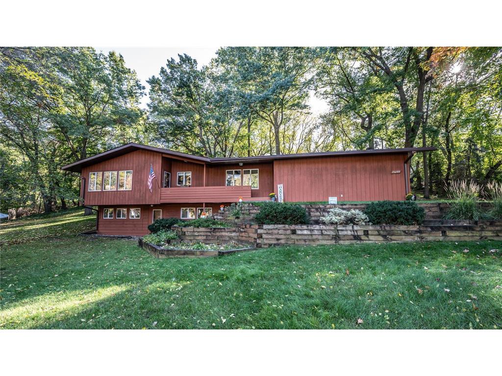 15299 Highland Trail Minnetonka MN 55345 6428403 image1