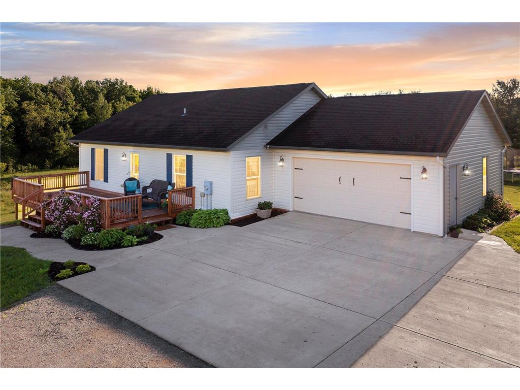 1529A Sunshine Street Saint Croix Falls WI 54024 6543149 image1