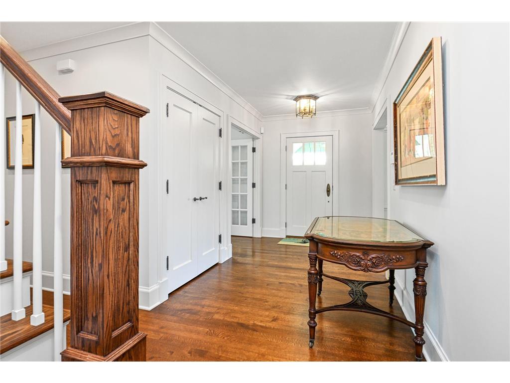 153 Lakeview Lane, Wayzata, MN, 55391 MLS 6537090 Edina Realty