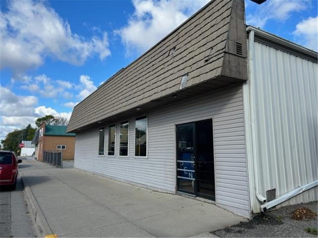 153 Stearns Avenue E Eden Valley MN 55329 6646815 image1