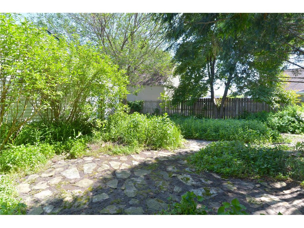 153 Winifred Street W Saint Paul MN 55107 7083951 image24